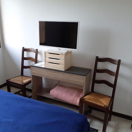 Chambre B2 Dans Un Appartement En Colocation Marsella Exterior foto