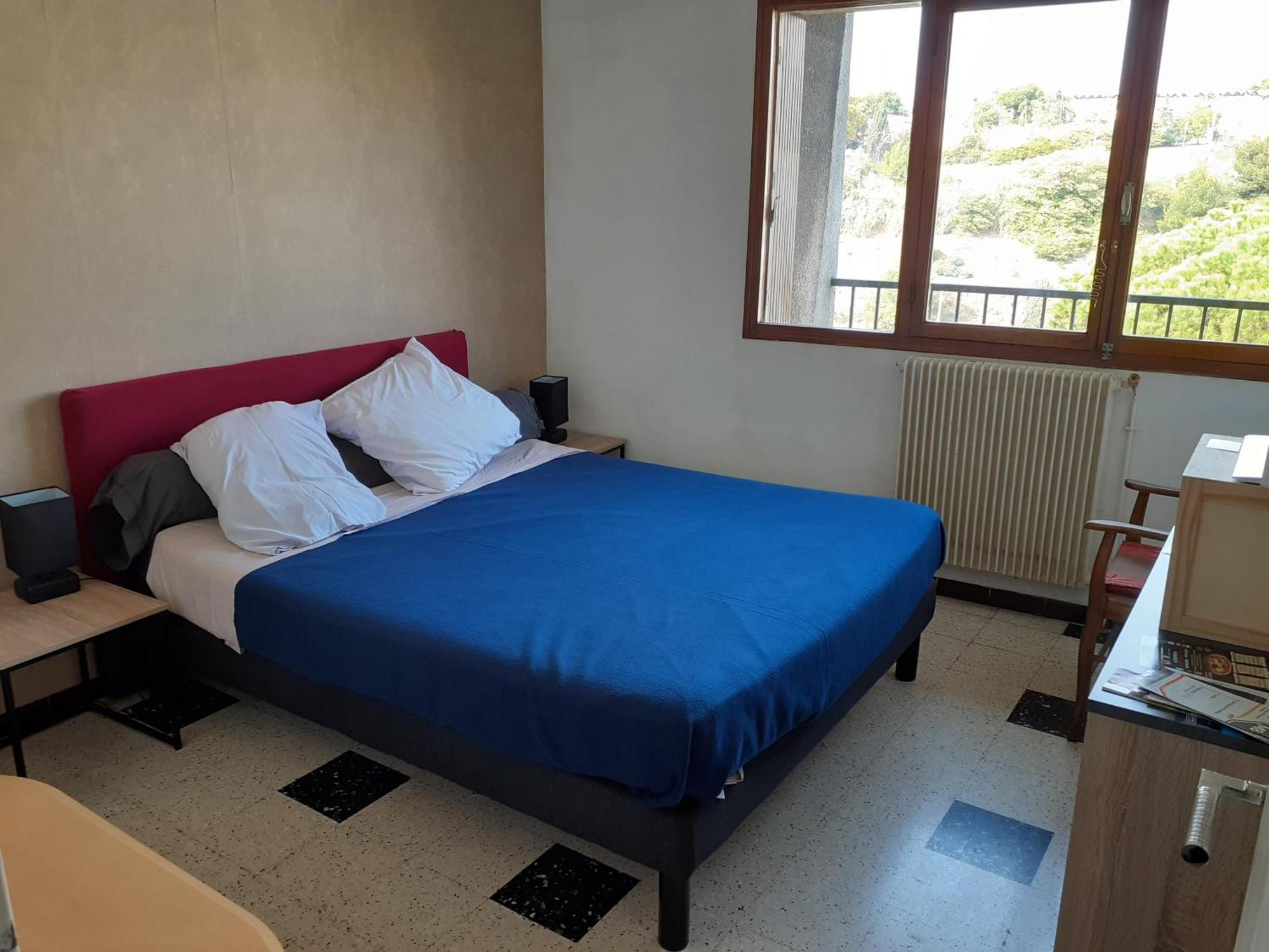 Chambre B2 Dans Un Appartement En Colocation Marsella Habitación foto